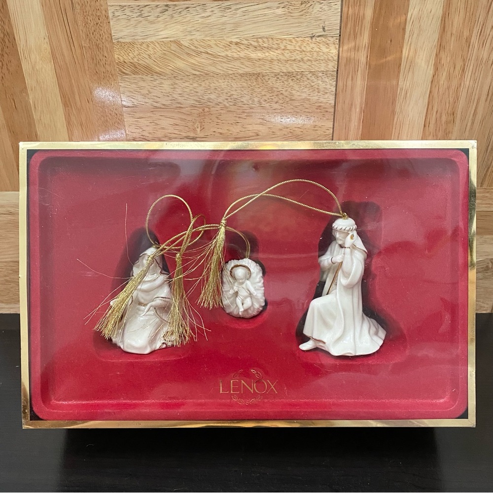 LENOX #6403927 Nativity The Holy Family Christmas Tree Ornament